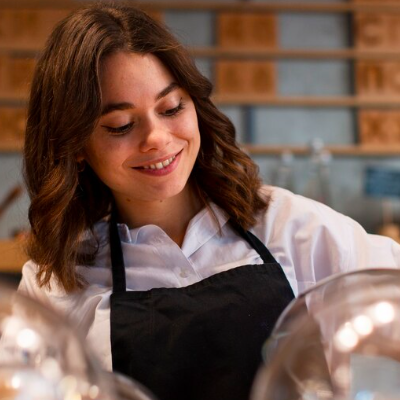 Attention: Waiter/Waitress jobs available for immediate start